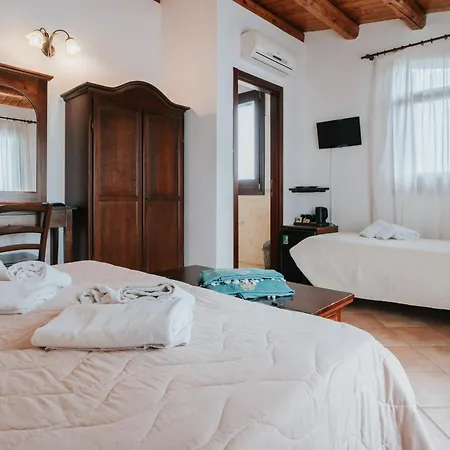 Farm stay Dimora La Vignazza