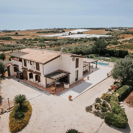 Dimora La Vignazza Farm stay *